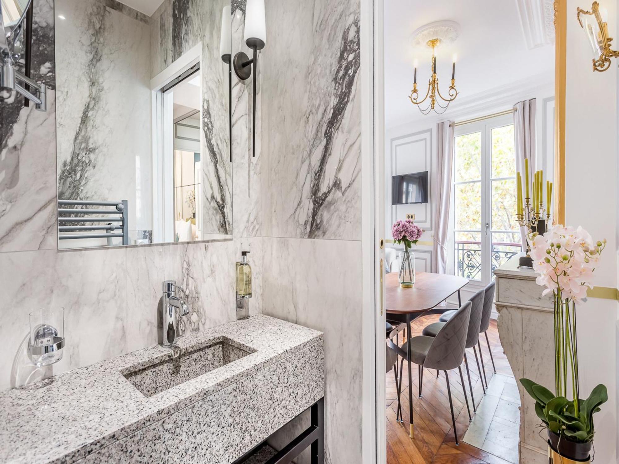 Luxury 2 Bedroom With Balcony - Louvre&notre Dame Appartement Paris