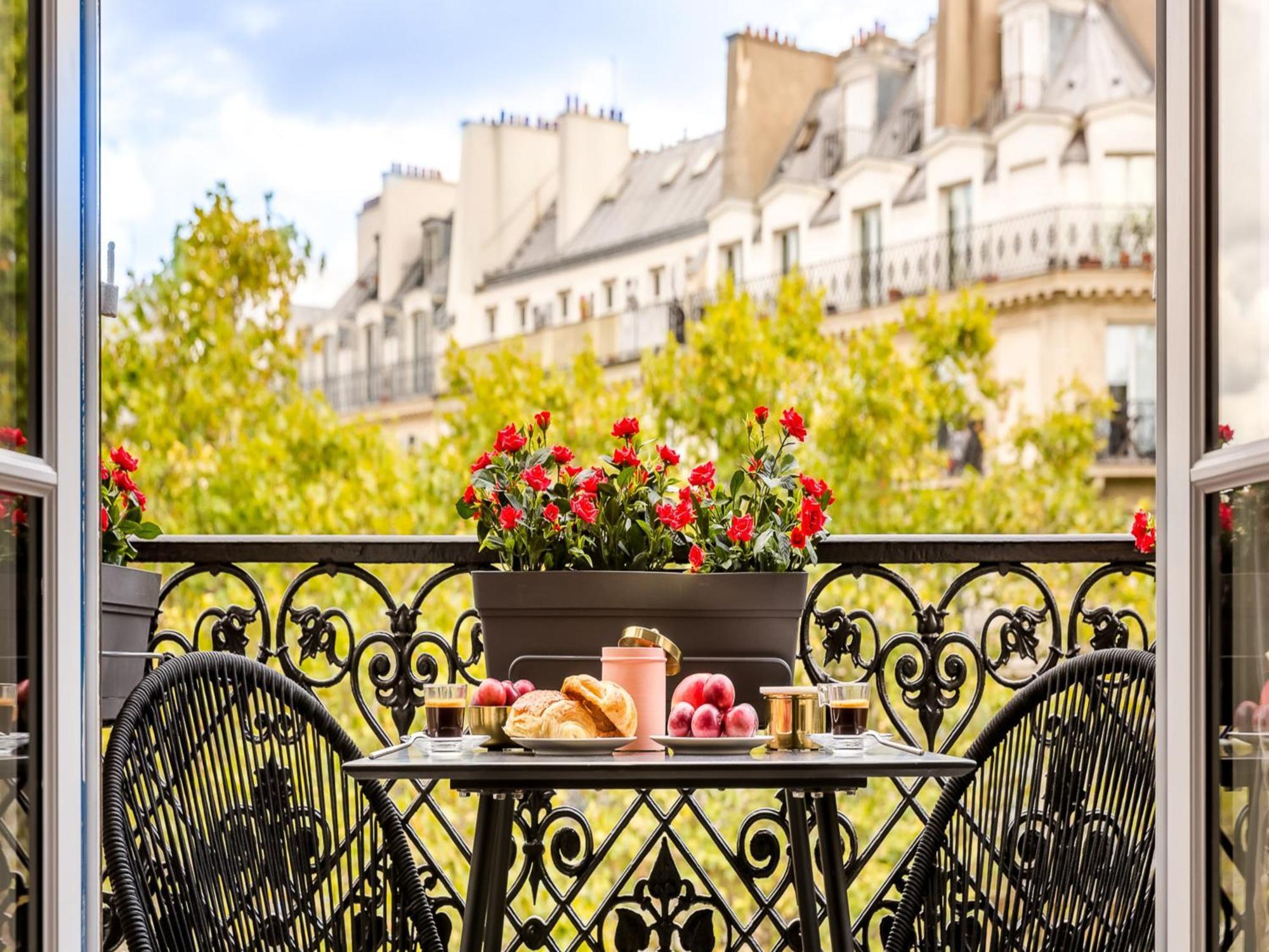 Luxury 2 Bedroom With Balcony - Louvre&notre Dame *